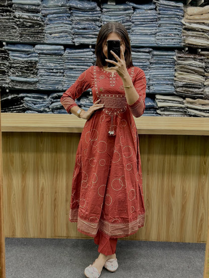 Royal Maroon Ethnic Kurta Set with Elegant Dupatta