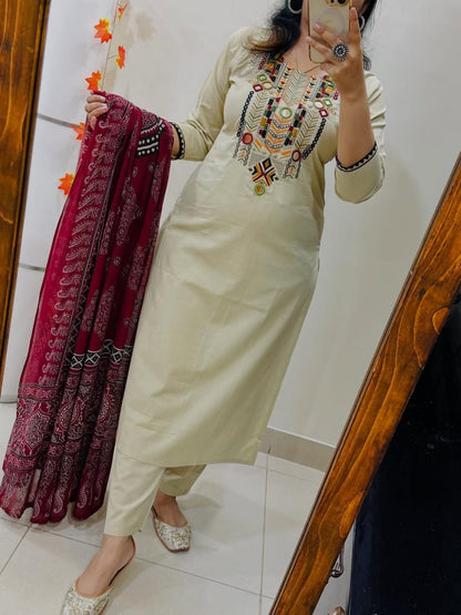 Jaipuri White Hand-Embroidered Kurta Set with Ajrakh Print Dupatta